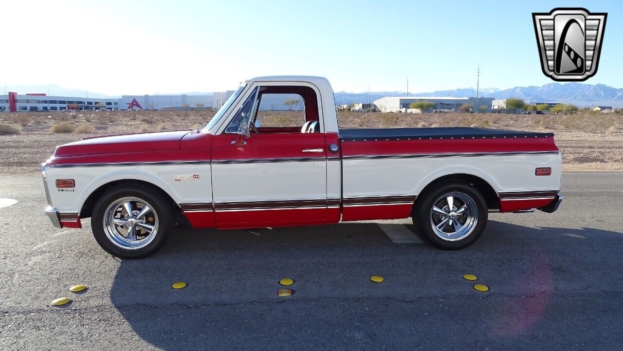 Chevrolet-Cheyenne-1972-Red-Black-74926-3