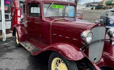 Chevrolet-Confederate-Coupe-1932-Burgundy-Gray-19867