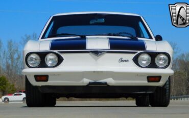 Chevrolet-Corvair-1966-White-Black-151042-2