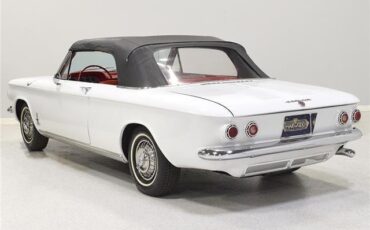 Chevrolet-Corvair-Cabriolet-1962-White-Red-399-3