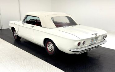 Chevrolet-Corvair-Cabriolet-1963-White-Red-136517-4