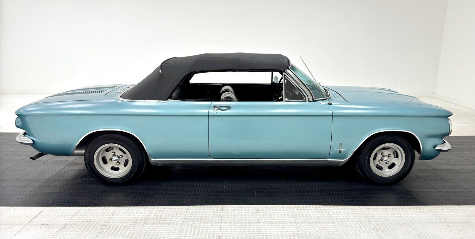 Chevrolet-Corvair-Cabriolet-1964-Azure-Aqua-Black-80375-8