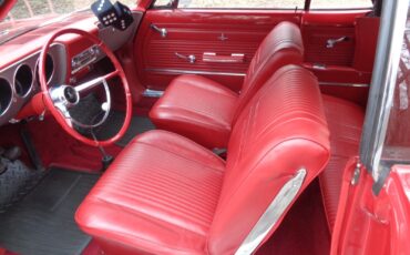 Chevrolet-Corvair-Cabriolet-1965-Red-Red-99779-7