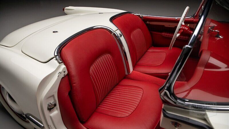 Chevrolet-Corvette-1953-White-Red-0-11