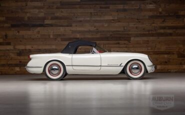 Chevrolet-Corvette-1953-White-Red-0-35