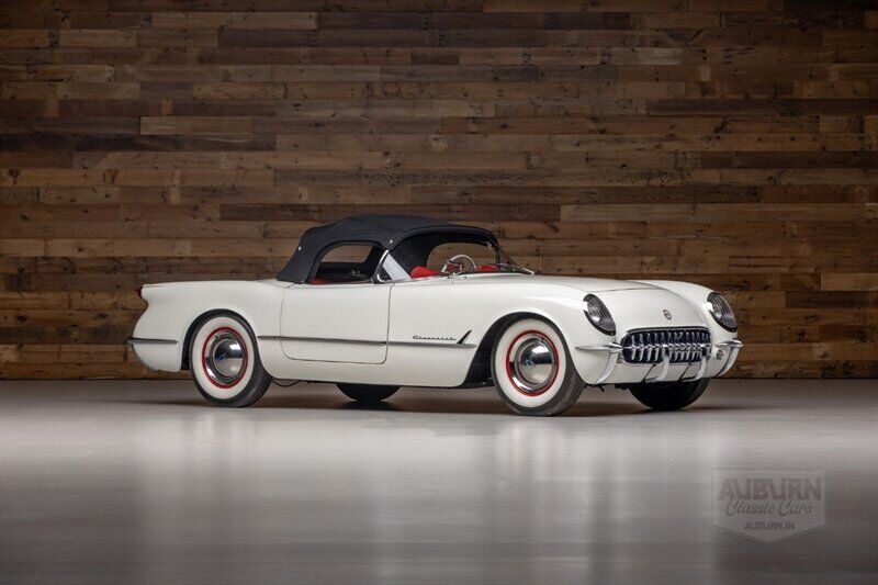 Chevrolet-Corvette-1953-White-Red-0-36