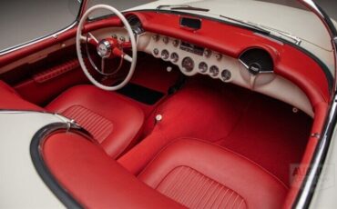 Chevrolet-Corvette-1953-White-Red-0-9