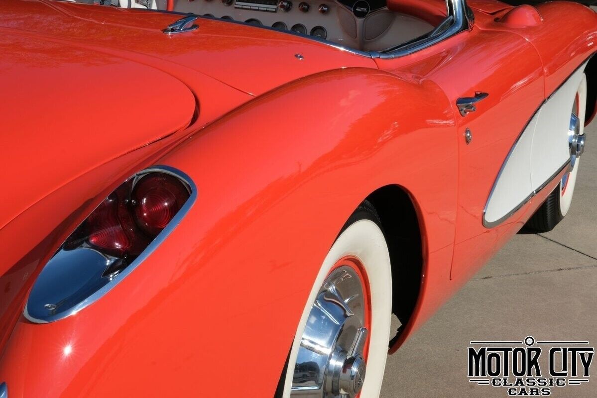 Chevrolet-Corvette-1957-Red-Red-0-16