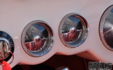 Chevrolet-Corvette-1957-Red-Red-0-32