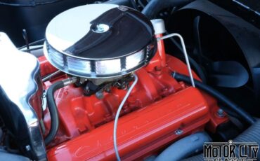 Chevrolet-Corvette-1957-Red-Red-0-37