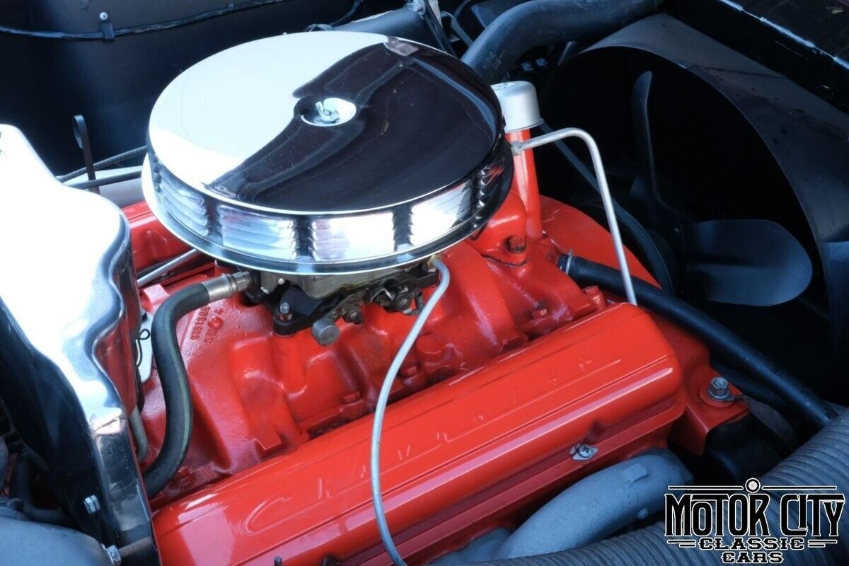 Chevrolet-Corvette-1957-Red-Red-0-37