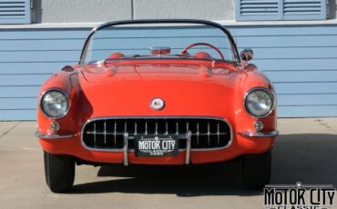 Chevrolet-Corvette-1957-Red-Red-0-9