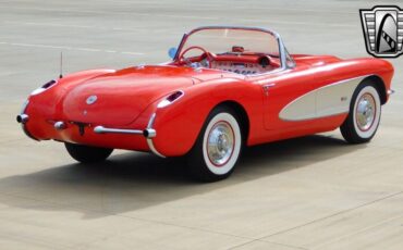 Chevrolet-Corvette-1957-Red-Red-10977-11