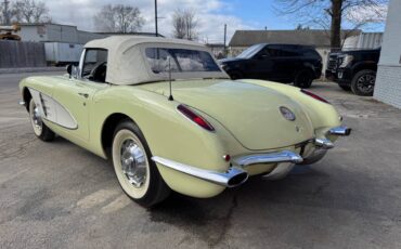 Chevrolet-Corvette-1959-yellow-322-2