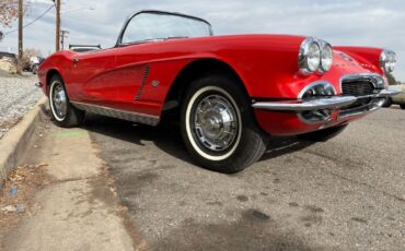 Chevrolet-Corvette-1962-Red-Black-123292-10