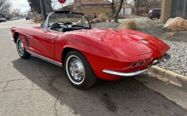 Chevrolet-Corvette-1962-Red-Black-123292-15