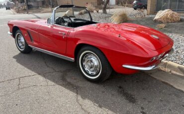 Chevrolet-Corvette-1962-Red-Black-123292-17