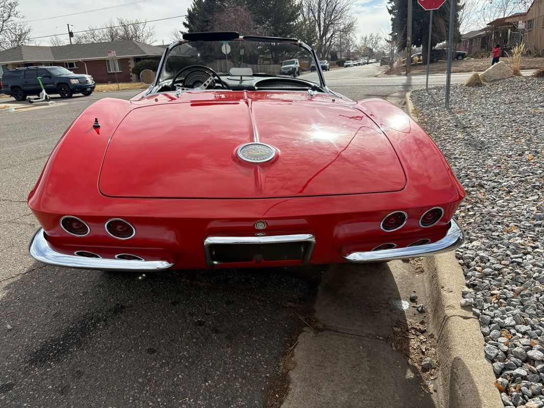 Chevrolet-Corvette-1962-Red-Black-123292-19