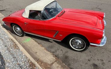 Chevrolet-Corvette-1962-Red-Black-123292-2