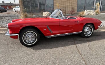 Chevrolet-Corvette-1962-Red-Black-123292-20