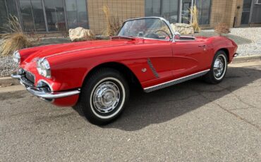 Chevrolet-Corvette-1962-Red-Black-123292-21