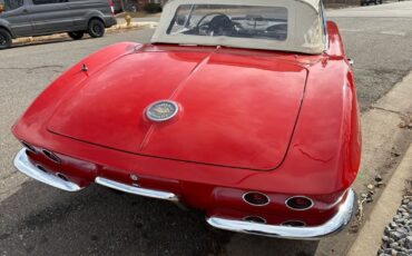 Chevrolet-Corvette-1962-Red-Black-123292-31