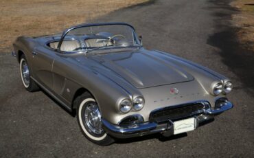 Chevrolet-Corvette-1962-custom-189902