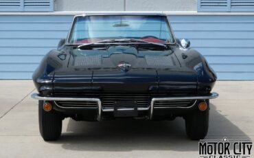 Chevrolet-Corvette-1963-Black-Red-0-7