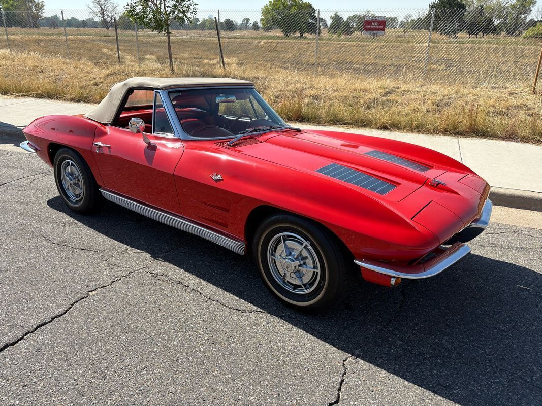 Chevrolet-Corvette-1963-Red-Black-134272-26