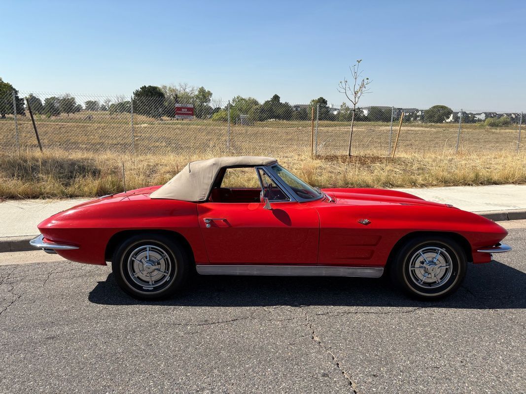 Chevrolet-Corvette-1963-Red-Black-134272-29