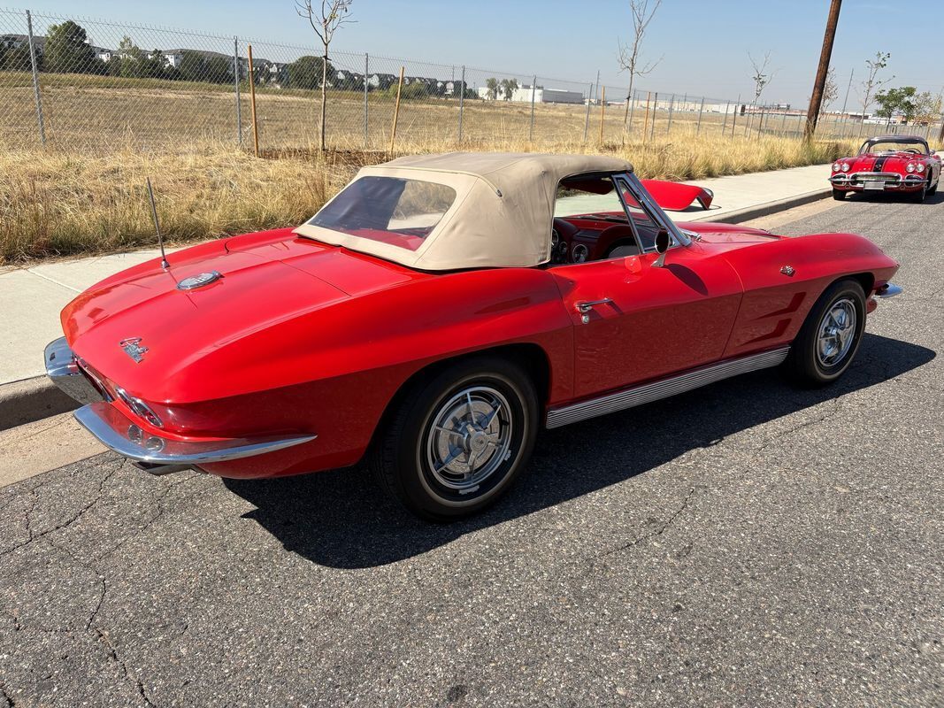 Chevrolet-Corvette-1963-Red-Black-134272-31