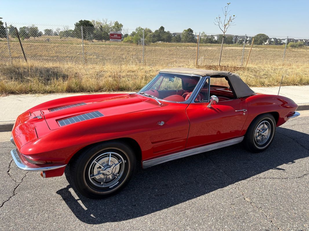 Chevrolet-Corvette-1963-Red-Black-134272-35