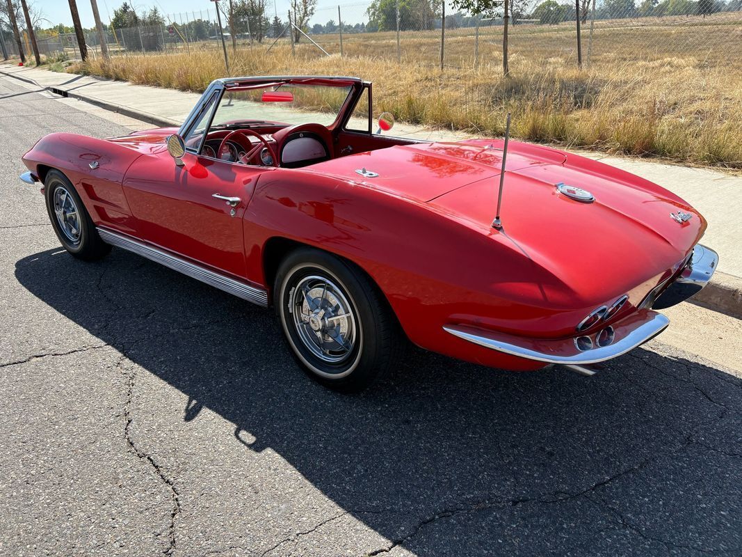 Chevrolet-Corvette-1963-Red-Black-134272-38