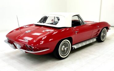 Chevrolet-Corvette-1963-Red-Black-84088-7