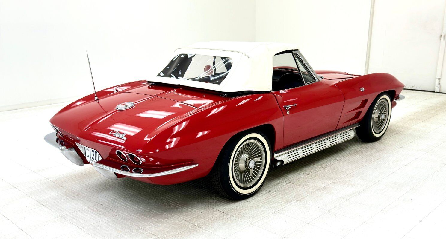 Chevrolet-Corvette-1963-Red-Black-84088-7