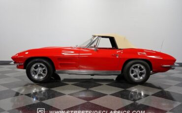 Chevrolet-Corvette-1963-Red-Red-159602-2