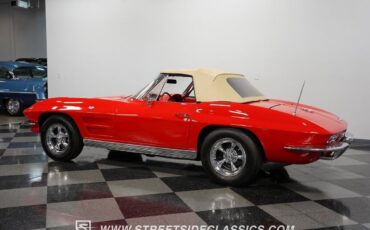 Chevrolet-Corvette-1963-Red-Red-159602-8