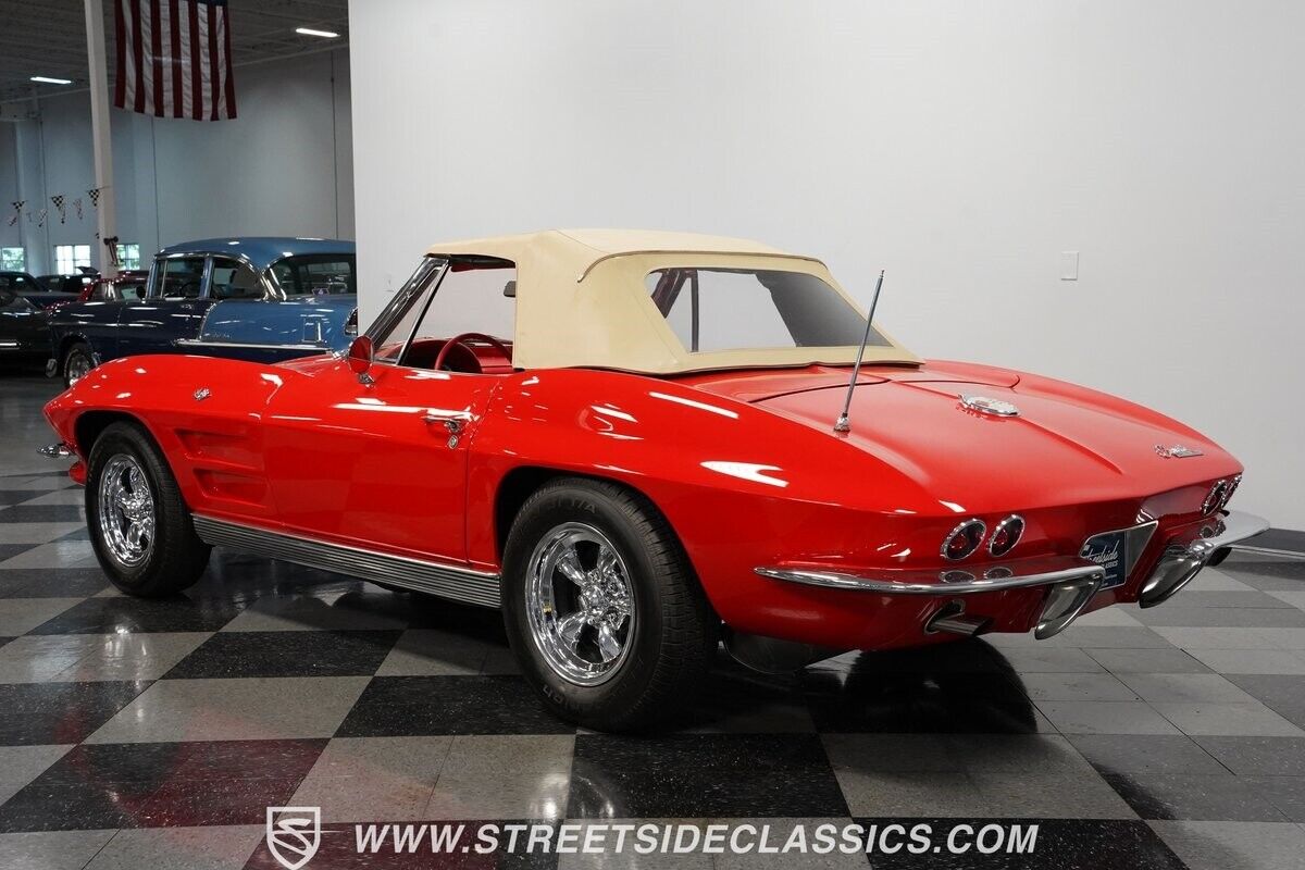 Chevrolet-Corvette-1963-Red-Red-159602-9