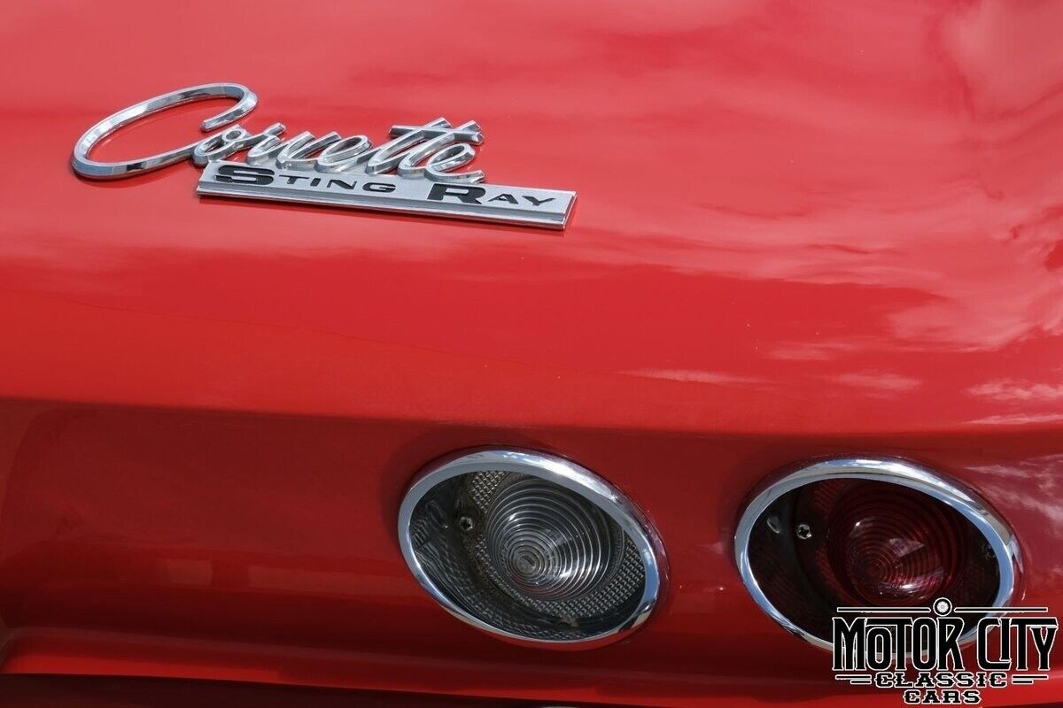 Chevrolet-Corvette-1964-Red-Black-0-17