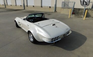 Chevrolet-Corvette-1964-White-Black-15084-11