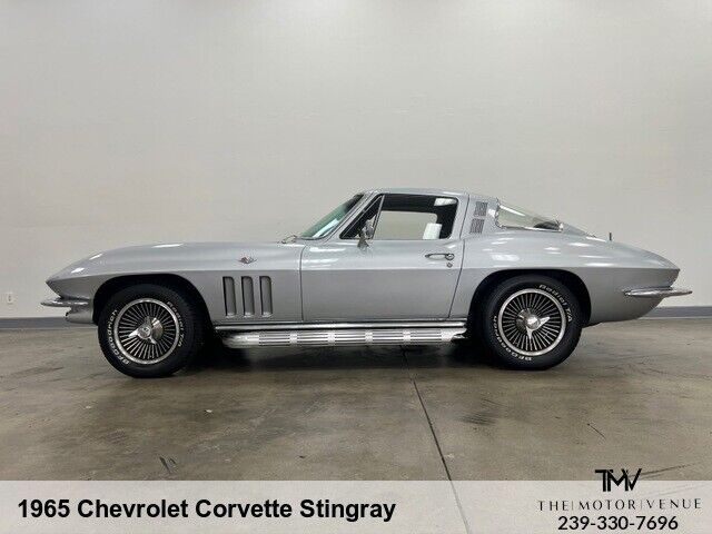 Chevrolet-Corvette-1965-Black-107837-3