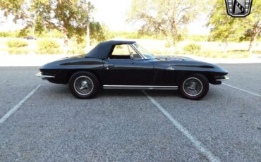 Chevrolet-Corvette-1965-Black-Black-100957-3