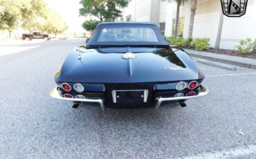 Chevrolet-Corvette-1965-Black-Black-100957-4