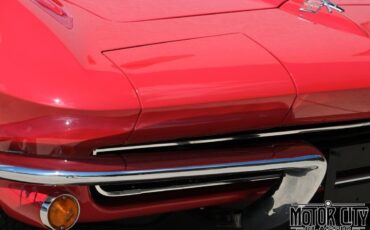 Chevrolet-Corvette-1965-Red-Red-0-10