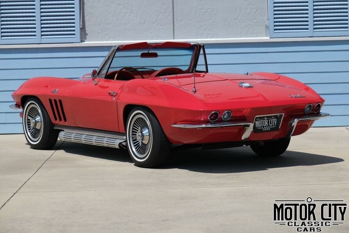 Chevrolet-Corvette-1965-Red-Red-0-5