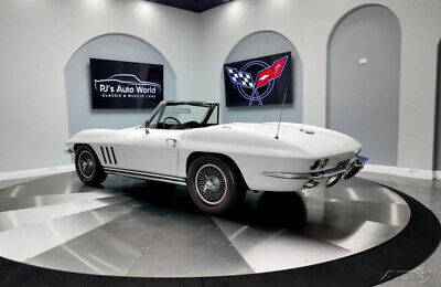 Chevrolet-Corvette-1965-White-Black-48-4