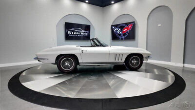 Chevrolet-Corvette-1965-White-Black-48-5