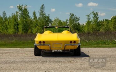 Chevrolet-Corvette-1965-Yellow-Black-7461-3