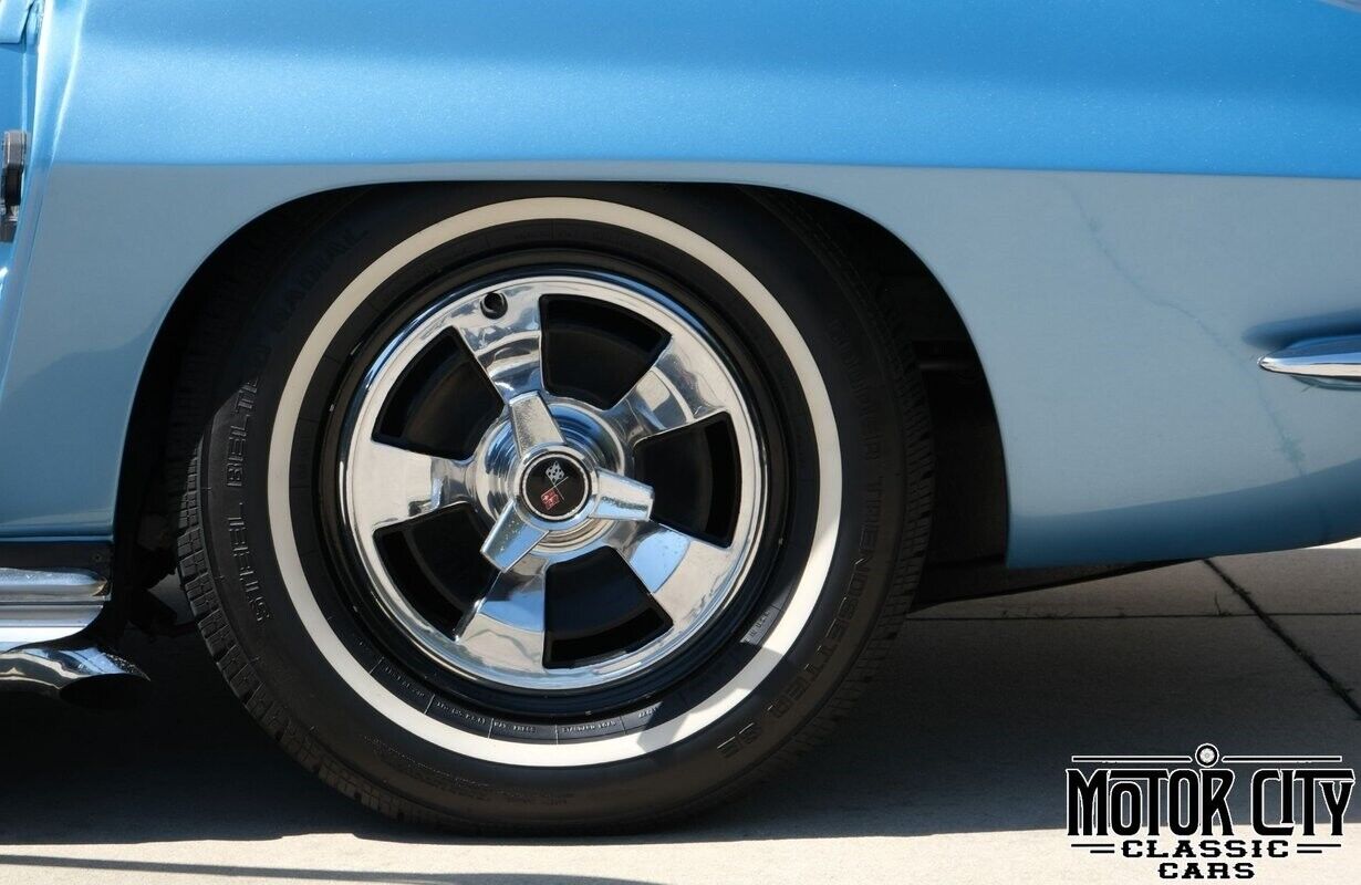 Chevrolet-Corvette-1966-Blue-Blue-0-14