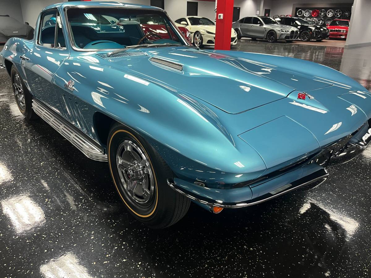 Chevrolet-Corvette-1966-blue-483-20